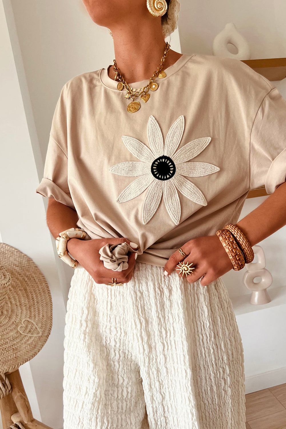 Black Contrast Crochet Floral Graphic Drop Shoulder Loose Tee